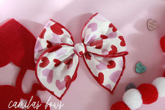 Red and pink hearts Fabel